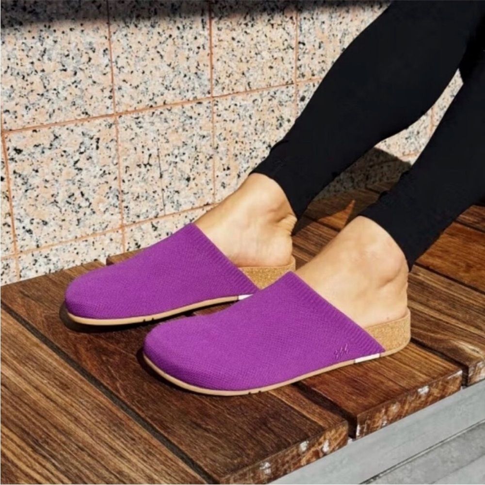 Message Henning Classic Clog Violet Size 36